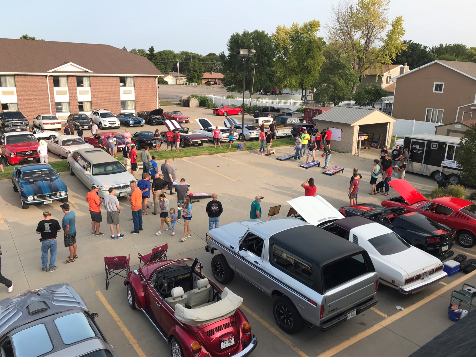 RE/MAX car show
